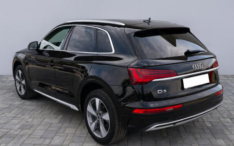 Audi Q5 2.0L MHEV quattro S tronic 2021