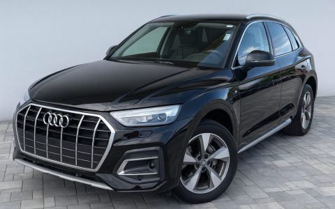 Audi Q5 2.0L MHEV quattro S tronic 2021